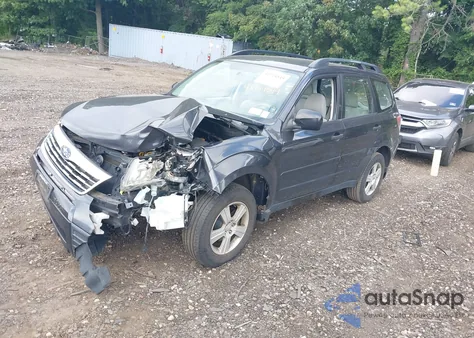 2010 Subaru Forester 2.5X из США, поврежденный, VIN JF2SH6BC3AH785534